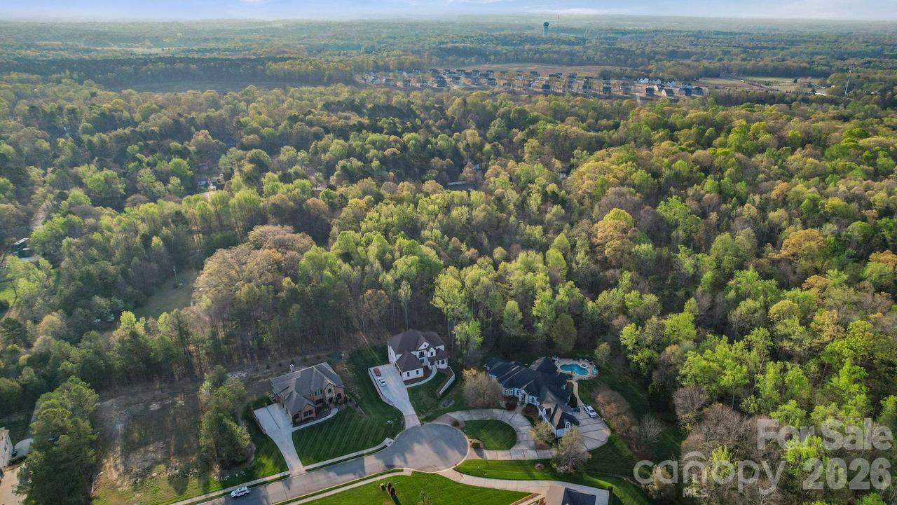 7918 Silver Maple Ln., Mint Hill, NC 28227