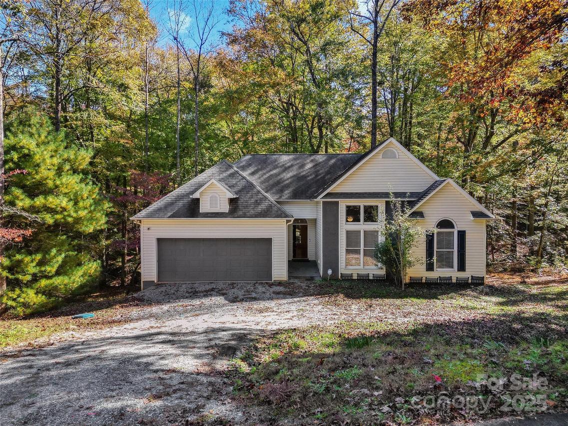 236 Woody Cir., Tryon, NC 28782