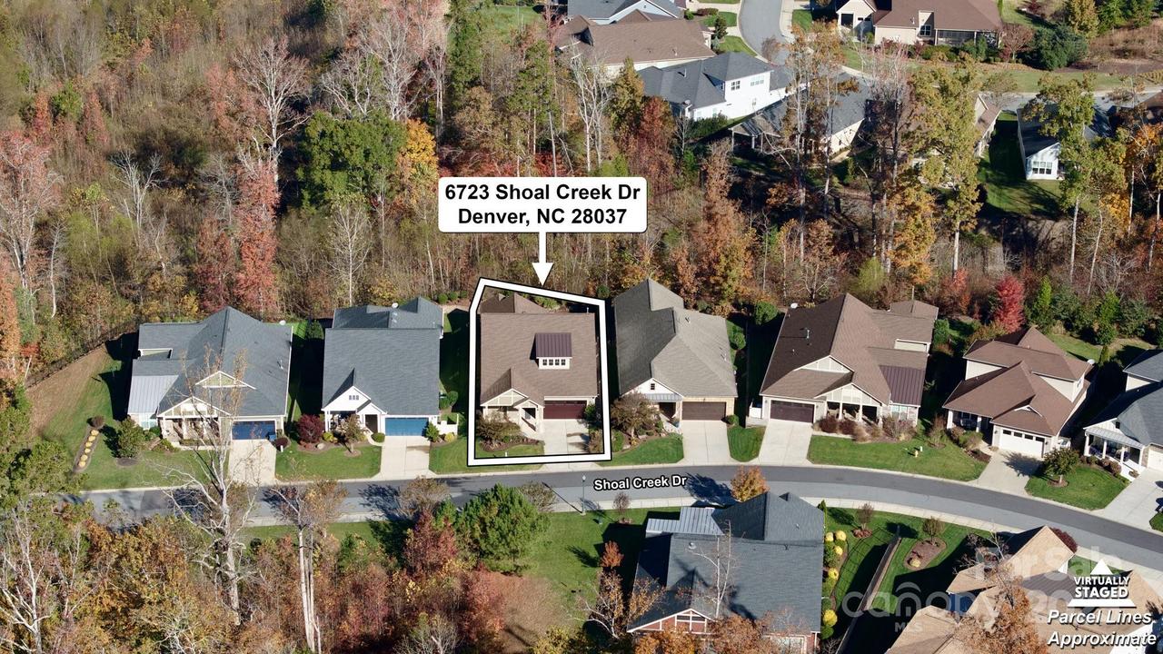 6723 Shoal Creek Dr., Denver, NC 28037