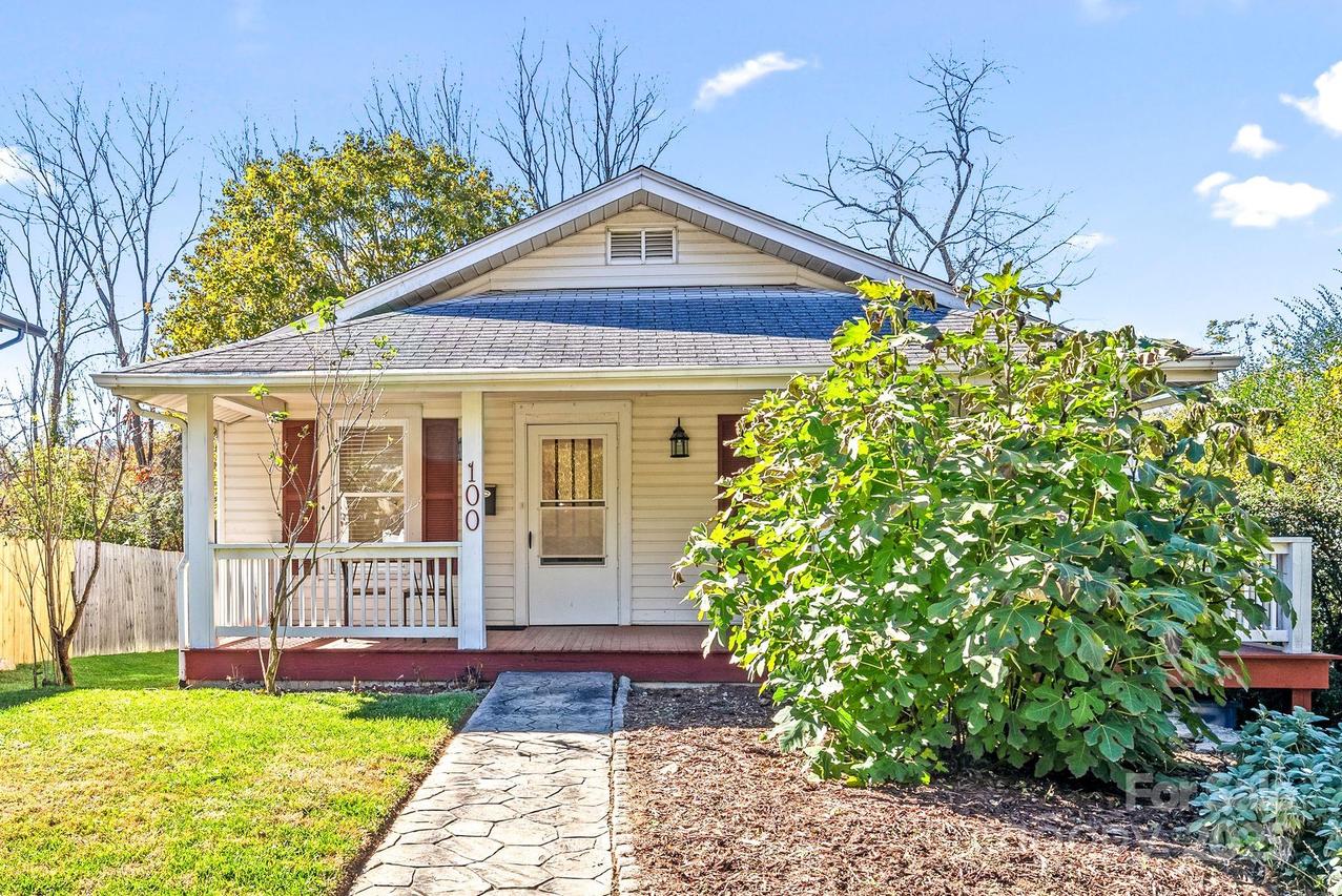 100 West St., Asheville, NC 28801