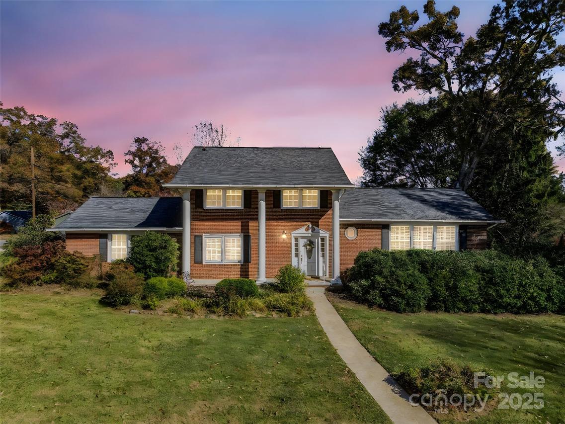 101 Bent Creek Ranch Rd., Asheville, NC 28806