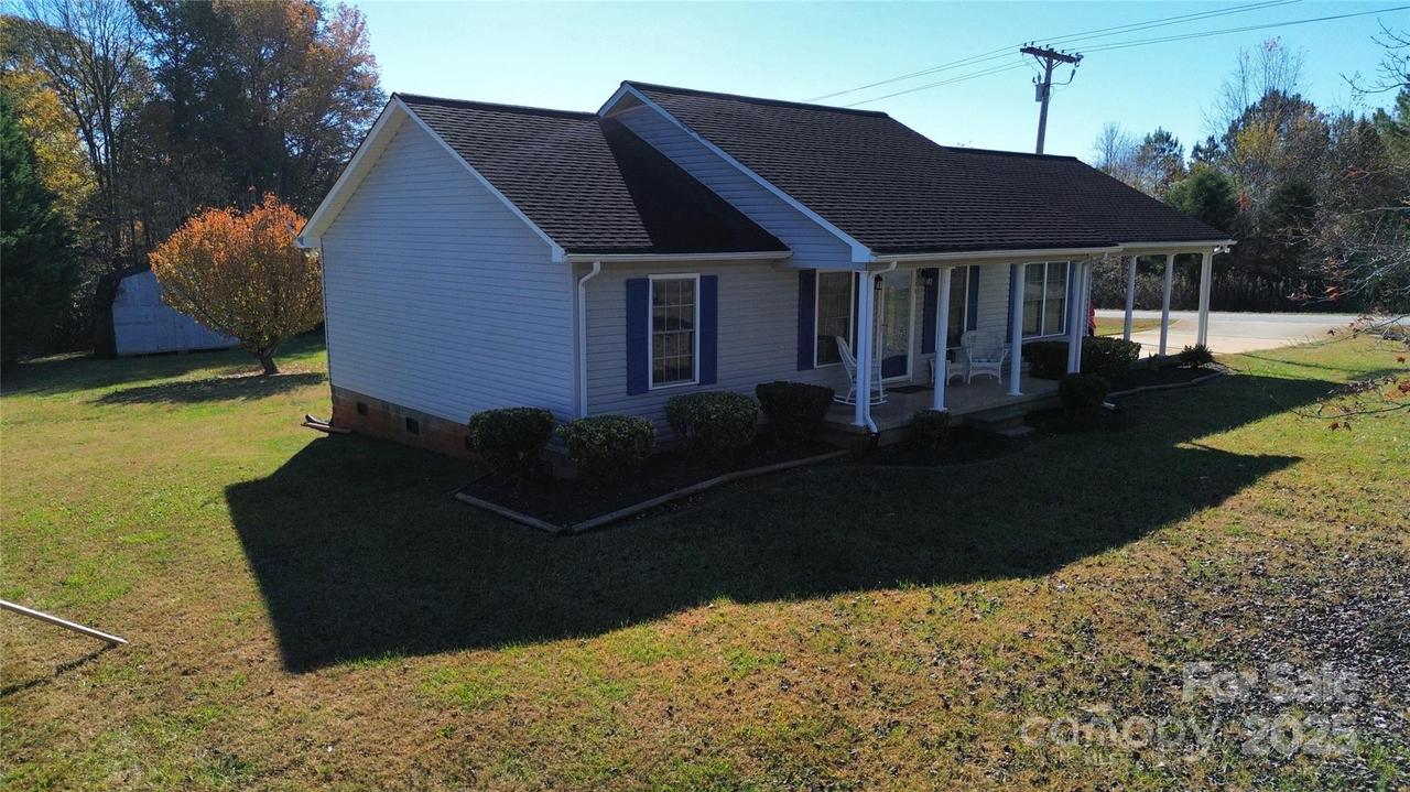 3124 Banks St., Lincolnton, NC 28092