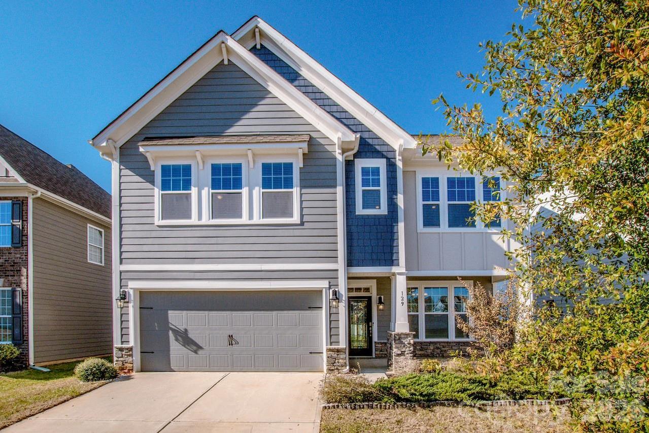 129 Candlelight Way, Mooresville, NC 28115
