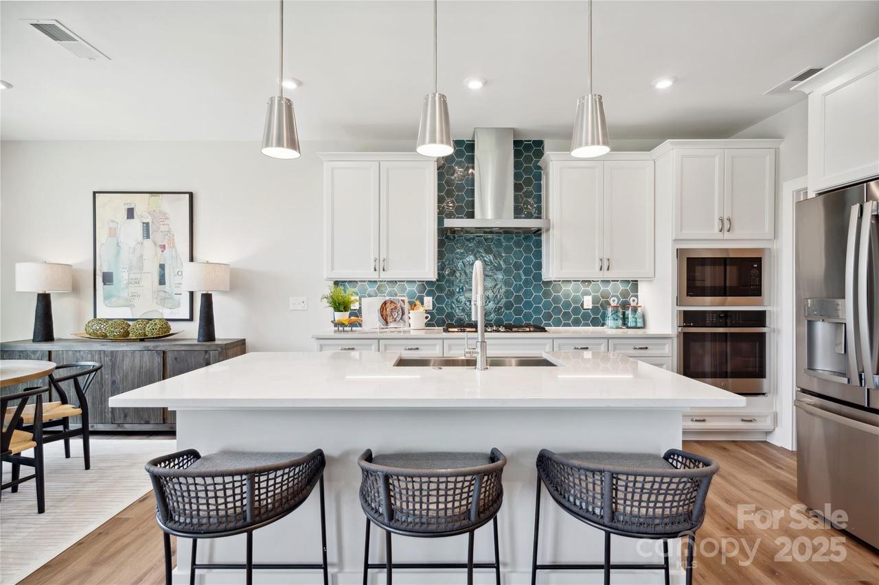 312 Ardmore Dr., Belmont, NC 28012