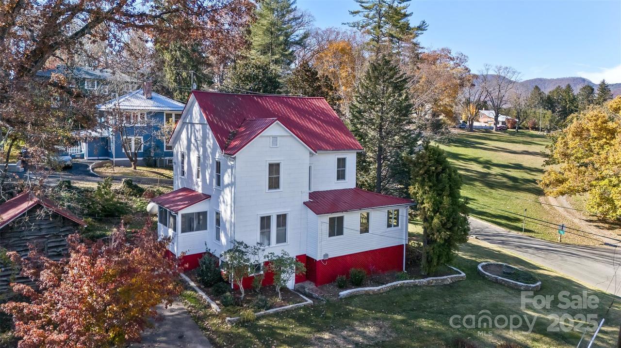 195 Terrace Dr., Canton, NC 28716