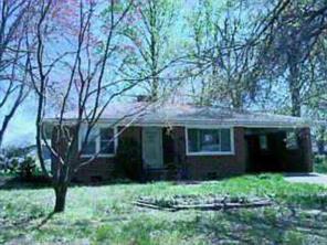 304 Westlee St., Lattimore, NC 28089