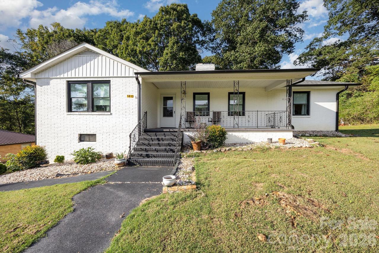 1612 Mooresville Rd., Salisbury, NC 28147