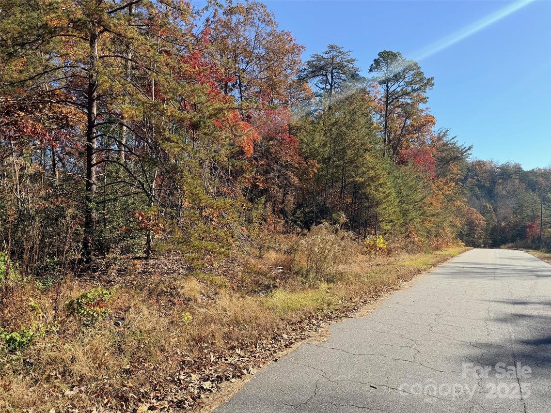 000 Antioch Rd., Lake Lure, NC 28746