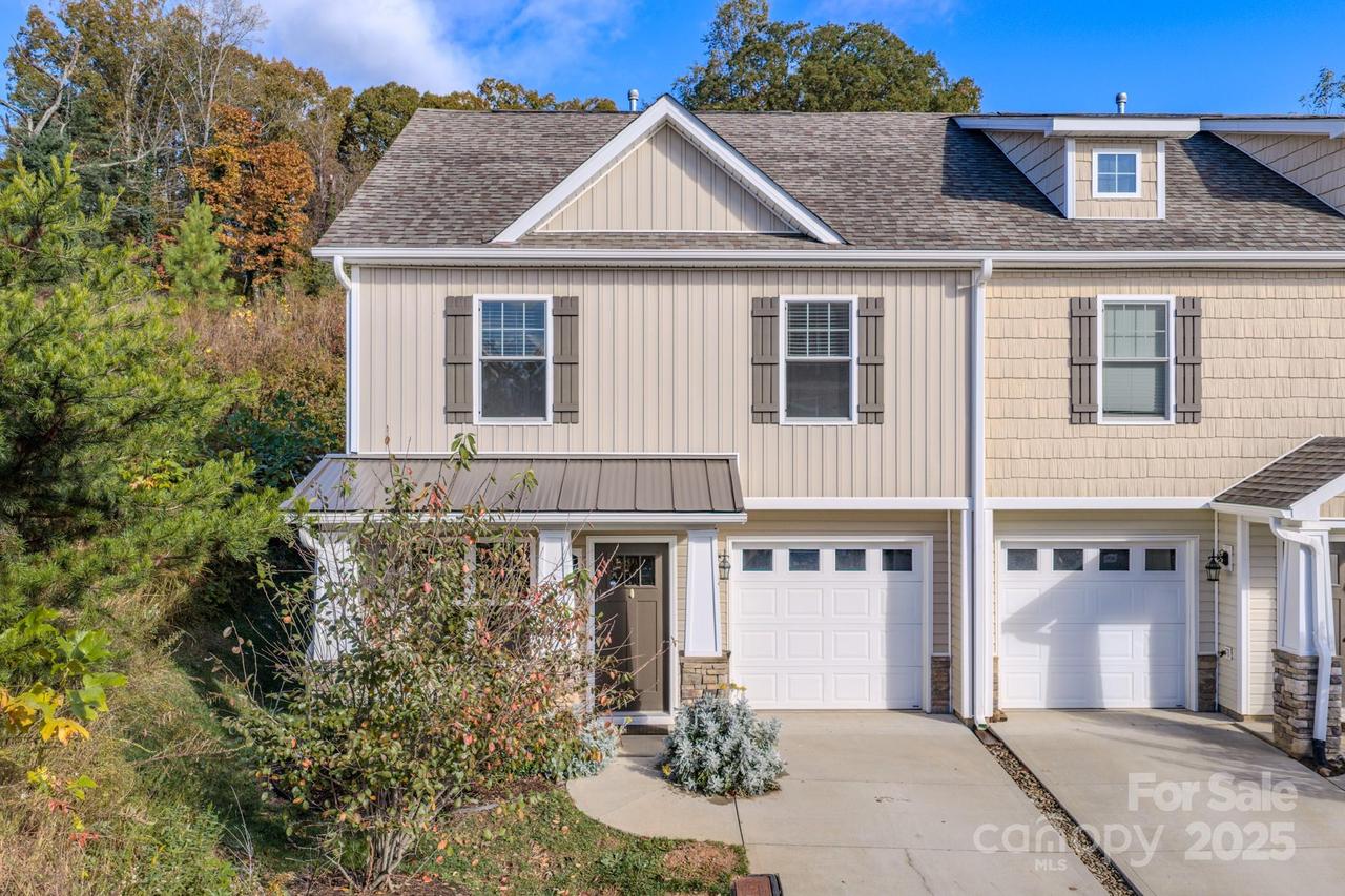 209 Stoney Point Way, Candler, NC 28715