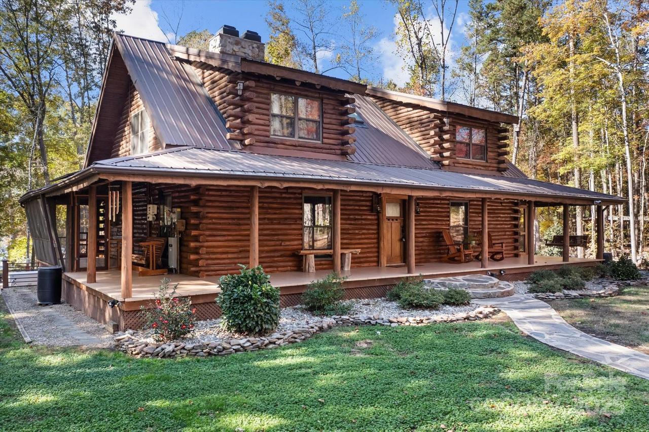 4525 Enoch Dr. #6A, Sherrills Ford, NC 28673