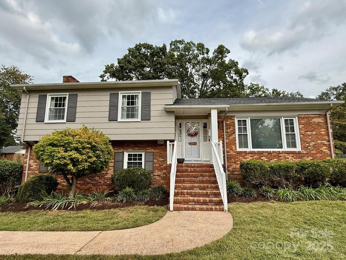 1258 Cambridge St., Gastonia, NC 28054