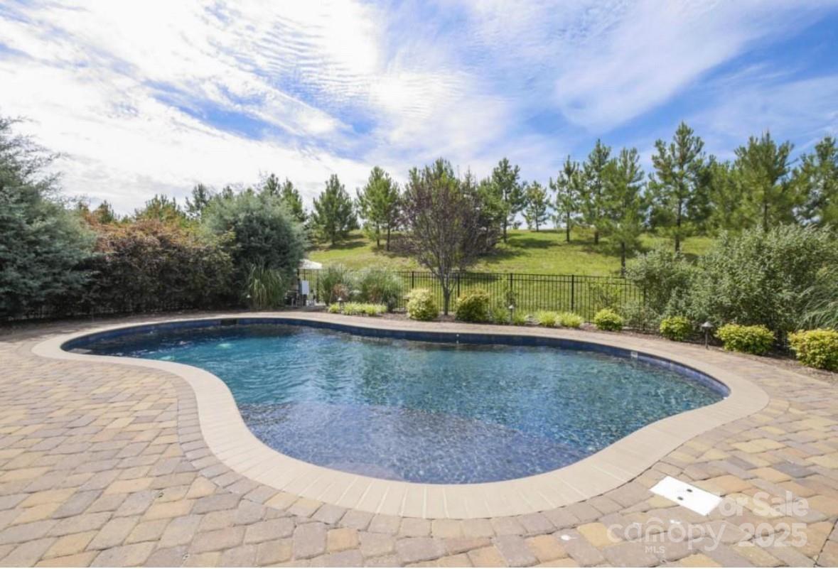 6006 Magna Ln., Indian Trail, NC 28079