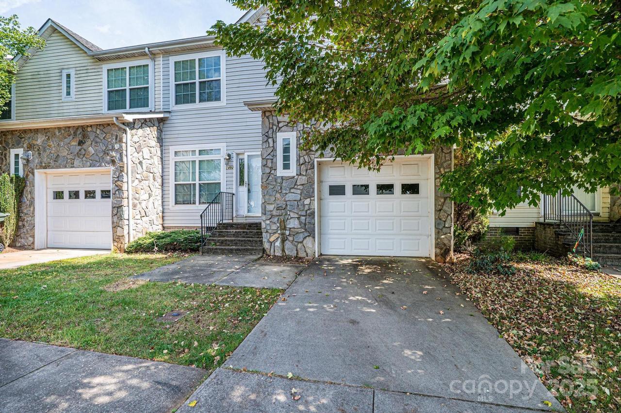 1494 Mulberry Ridge Dr., Newton, NC 28658