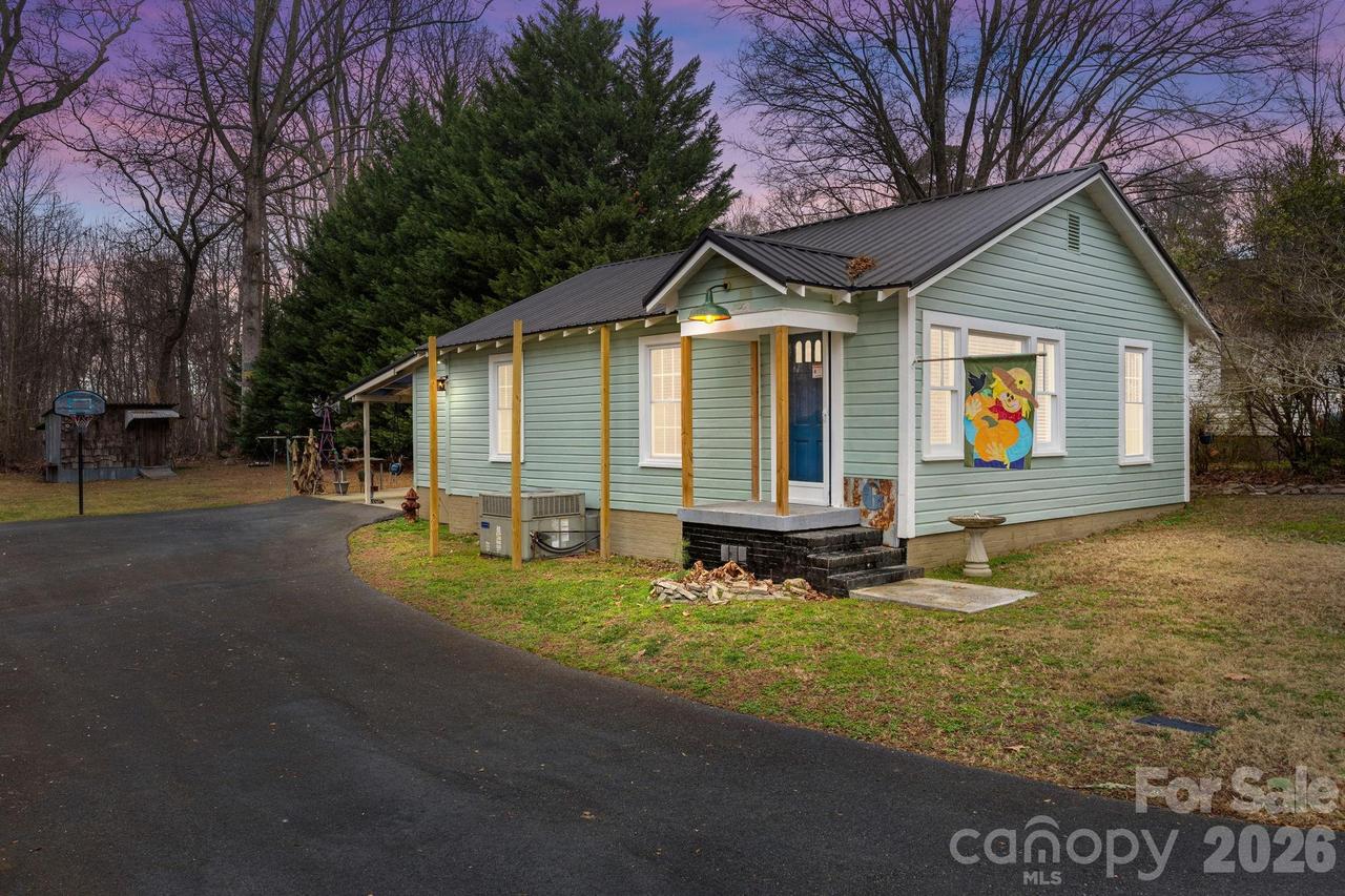 233 Pethel St., Kannapolis, NC 28081