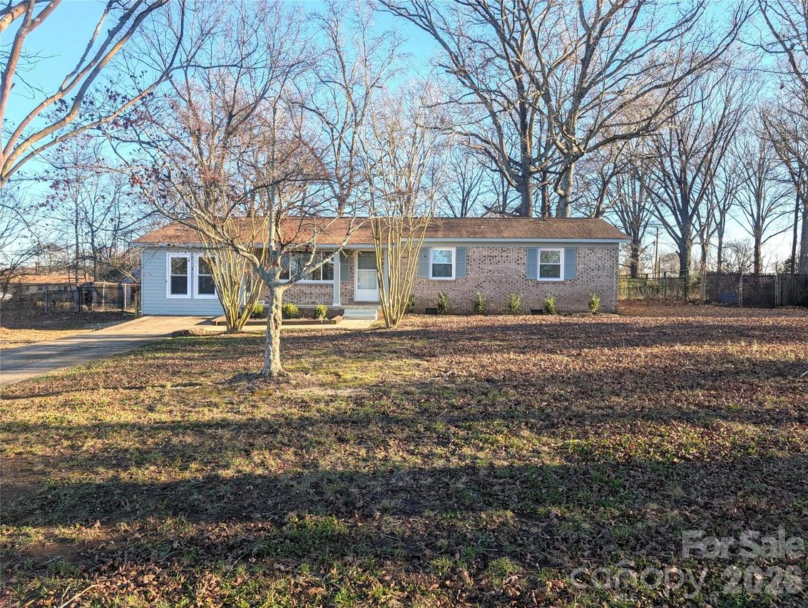 6005 Penndale Dr., Shelby, NC 28152