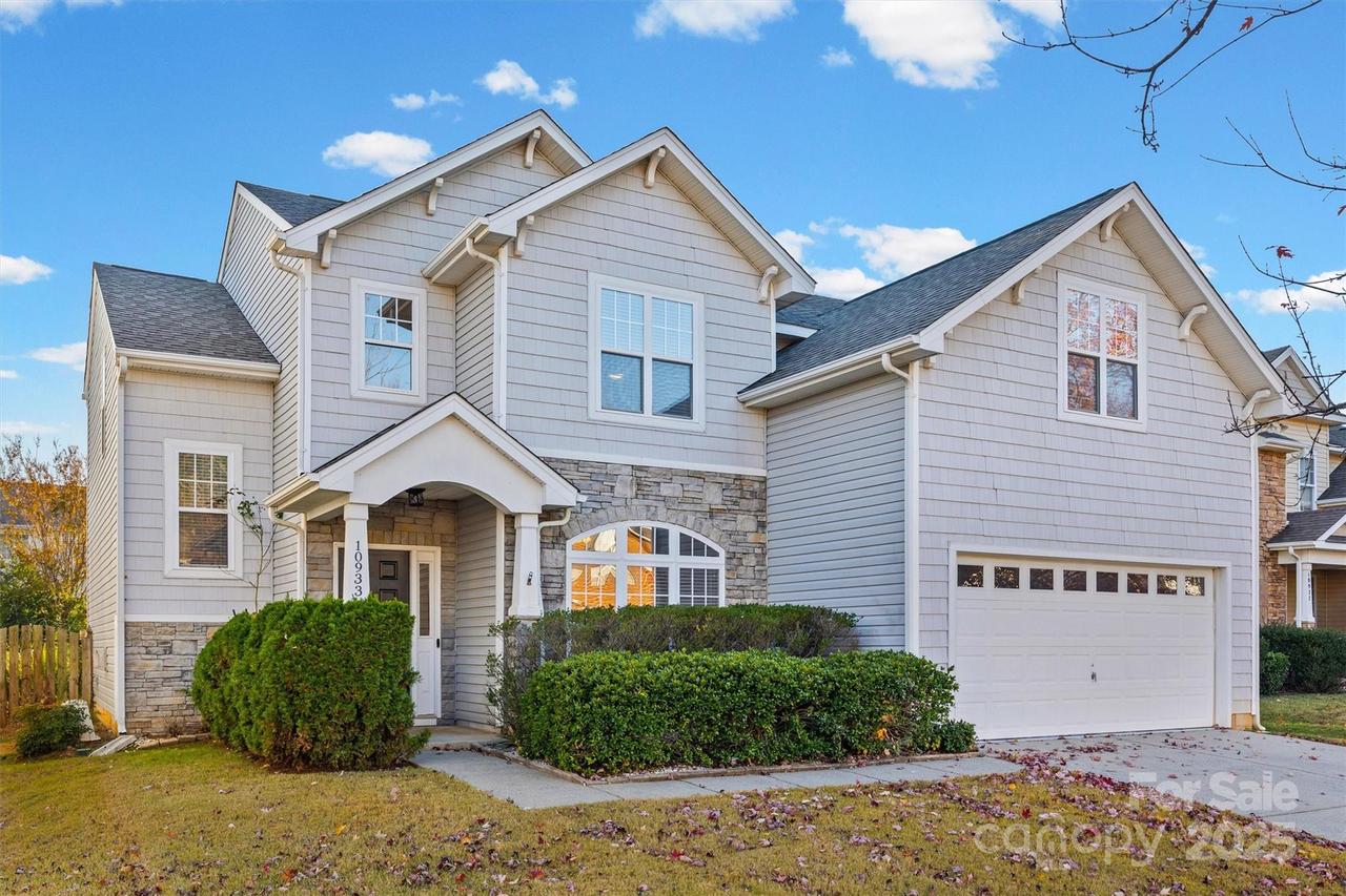 10933 Sedgemoor Ln., Charlotte, NC 28277