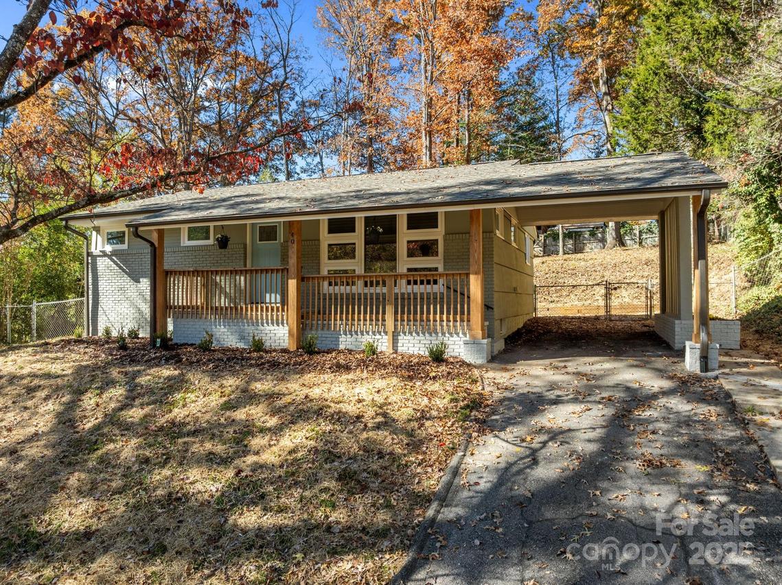 40 Arthur Rd., Asheville, NC 28806