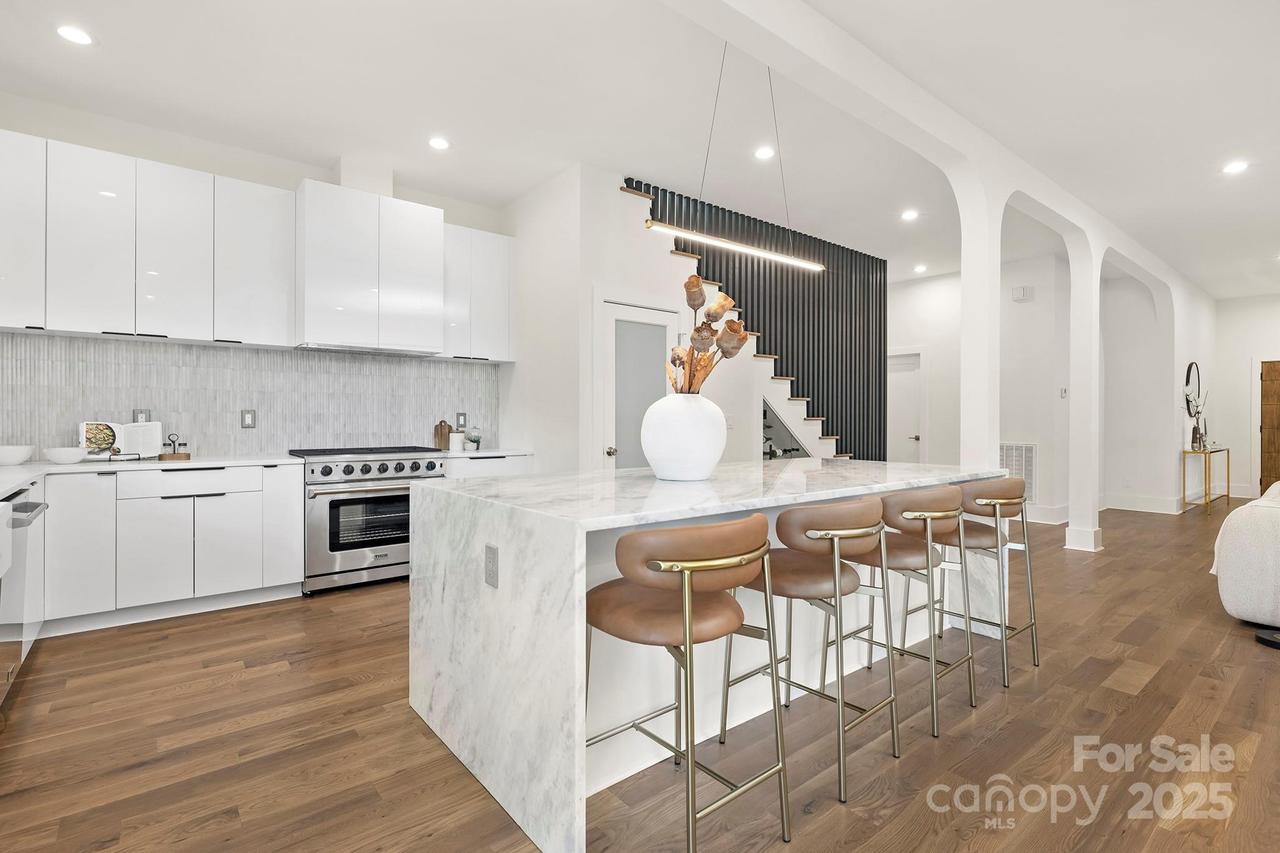 2414 E 7th St., Charlotte, NC 28204