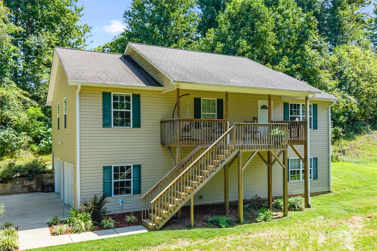 219 Old Mars Hill Hwy., Weaverville, NC 28787
