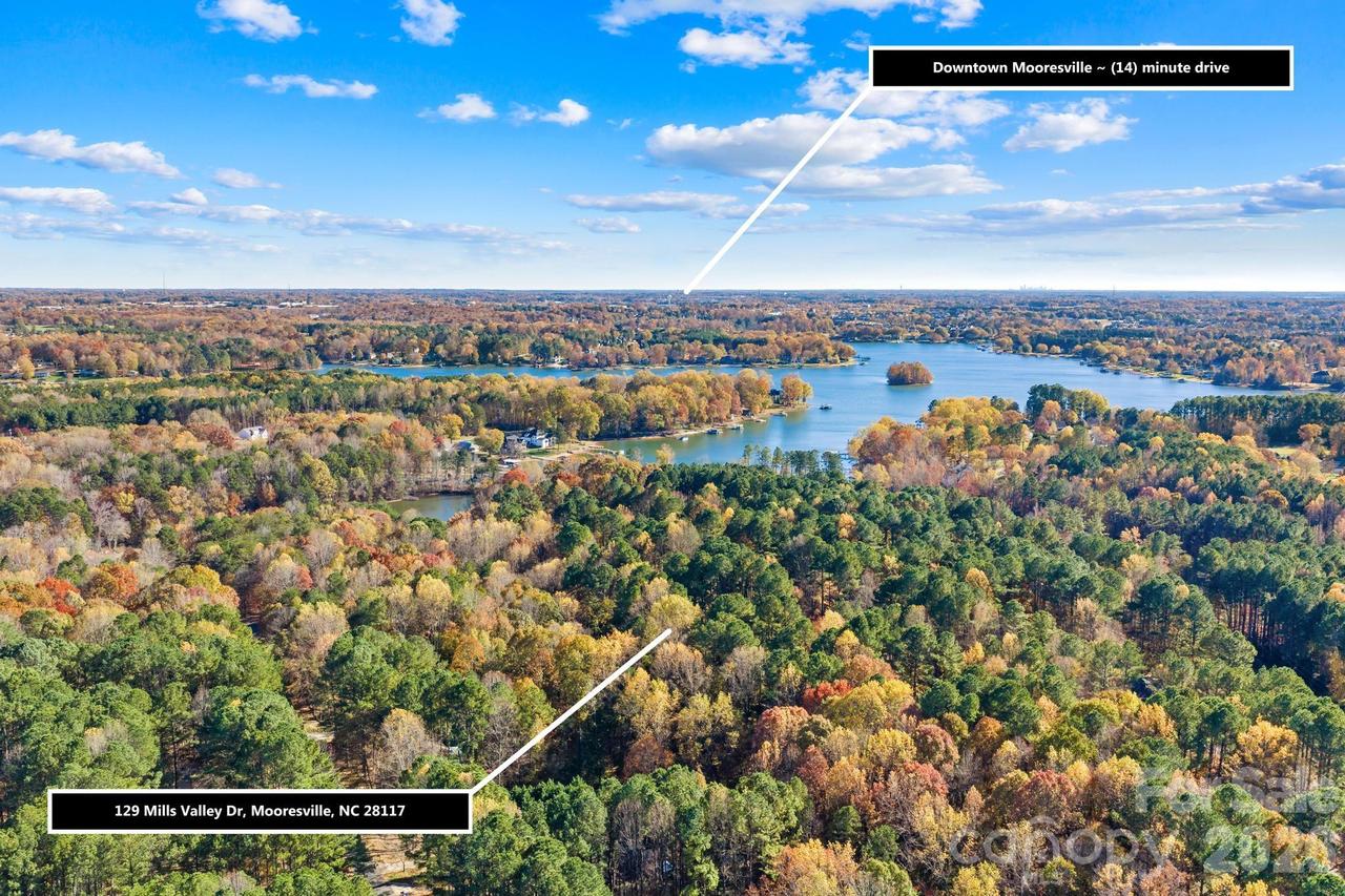 129 Mills Valley Dr., Mooresville, NC 28117
