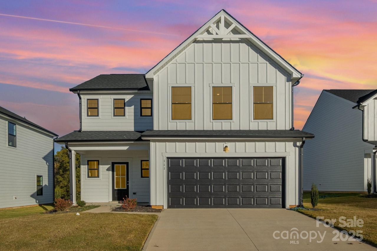 111 Silverwood Ct., Mooresville, NC 28115