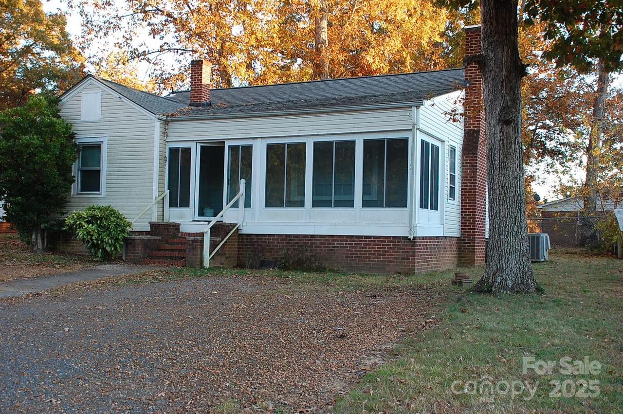 308 E Park Ave., Albemarle, NC 28001