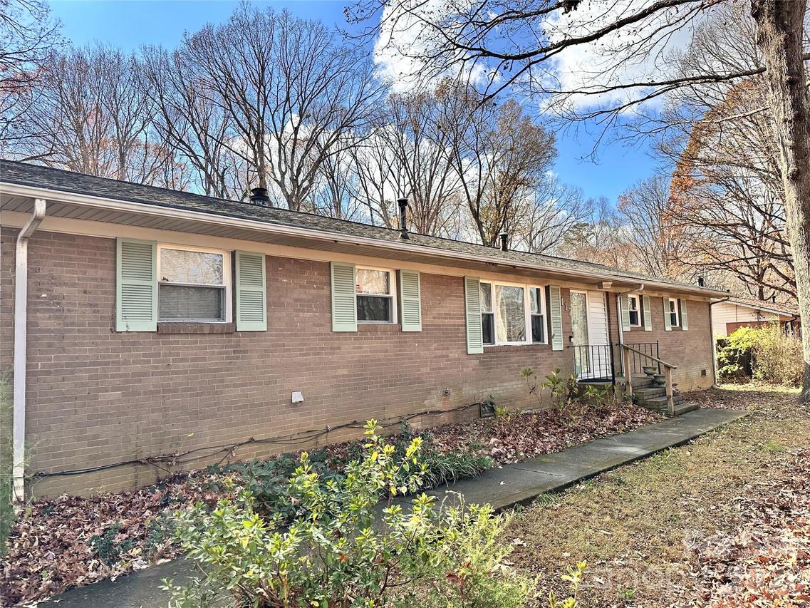 117 Robinson Ave., Matthews, NC 28104