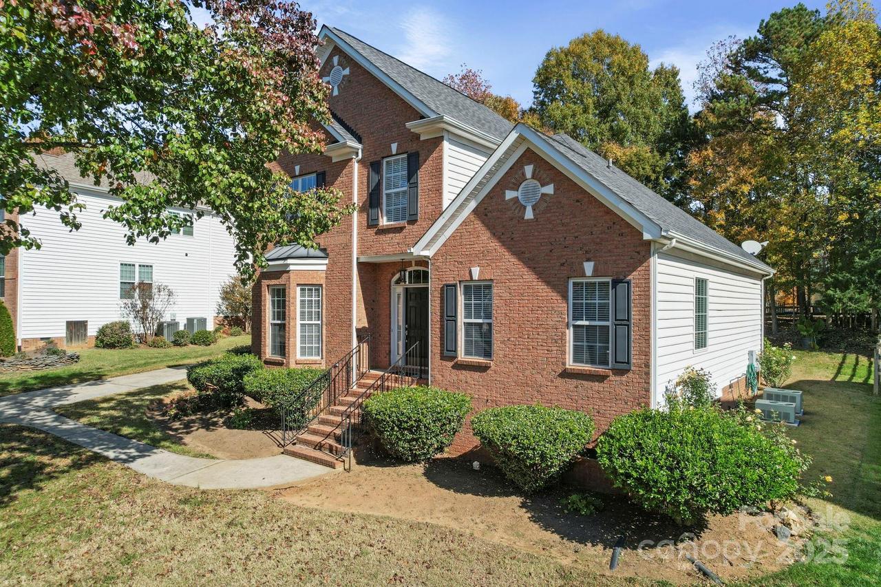 5369 Cambridge Bay Dr., Charlotte, NC 28269