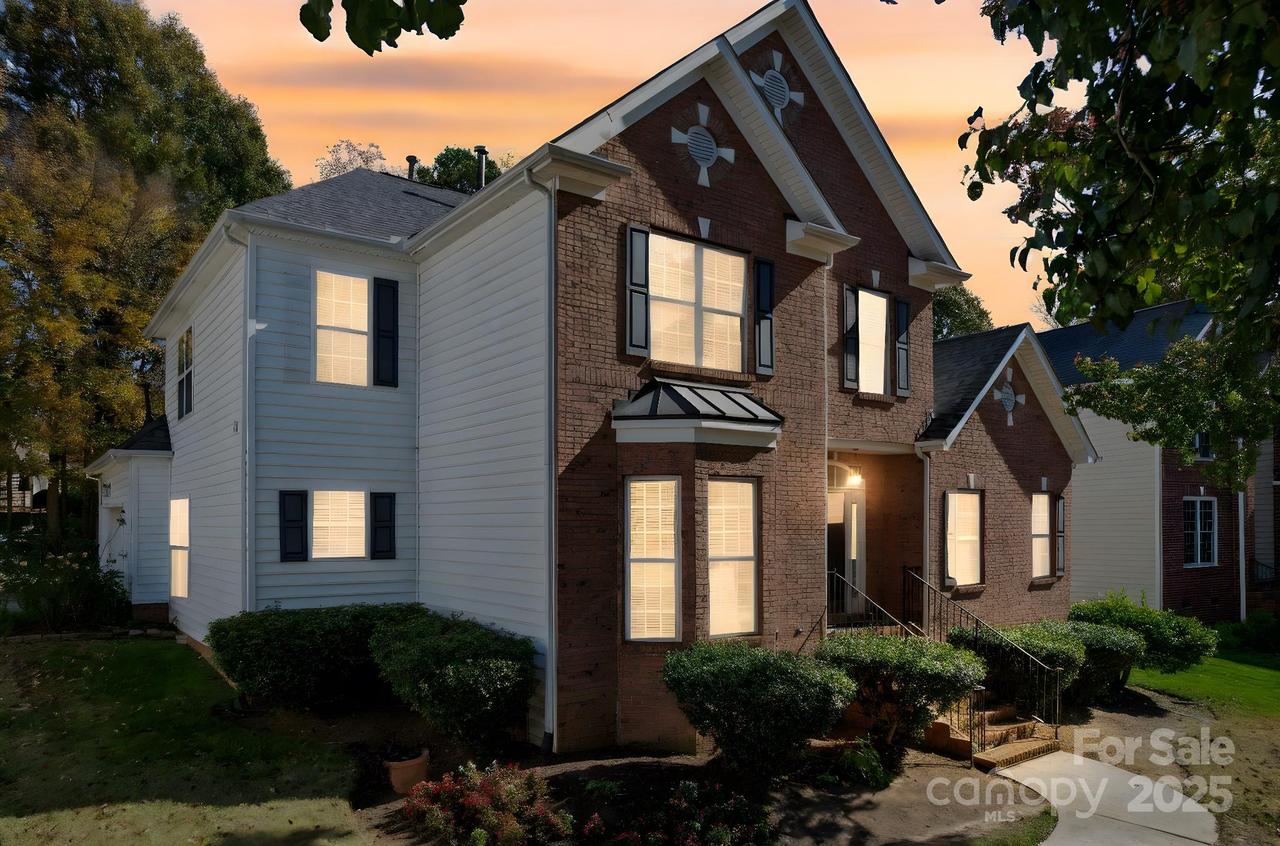 5369 Cambridge Bay Dr., Charlotte, NC 28269