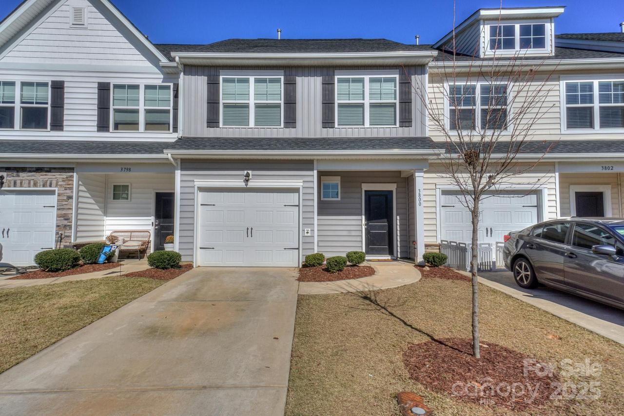 3800 Yorkshire Pl., Sherrills Ford, NC 28682