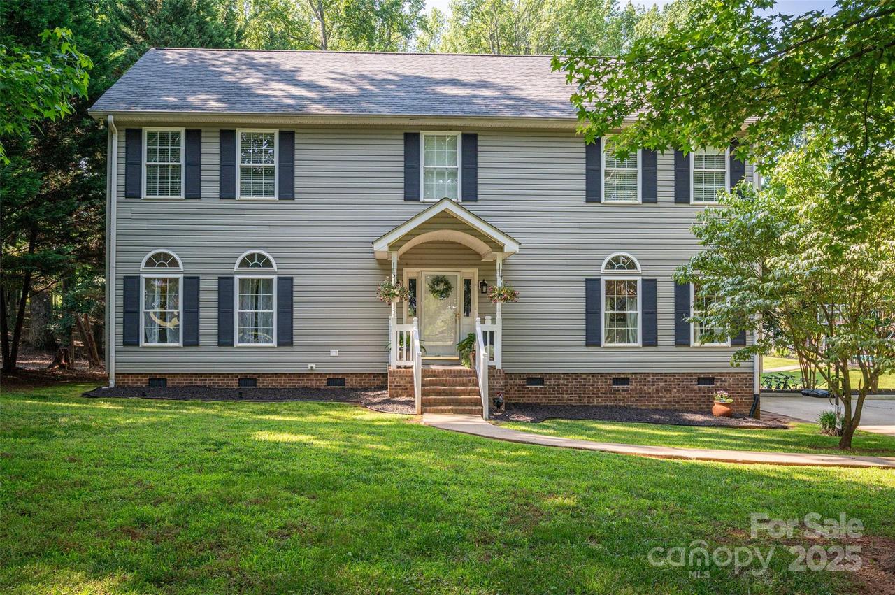 1575 Lewis Farm Rd., Kings Mountain, NC 28086