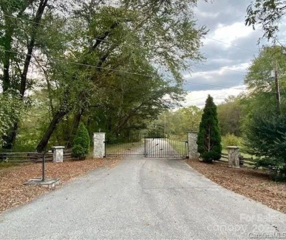 36 Everette Dr., Nebo, NC 28761