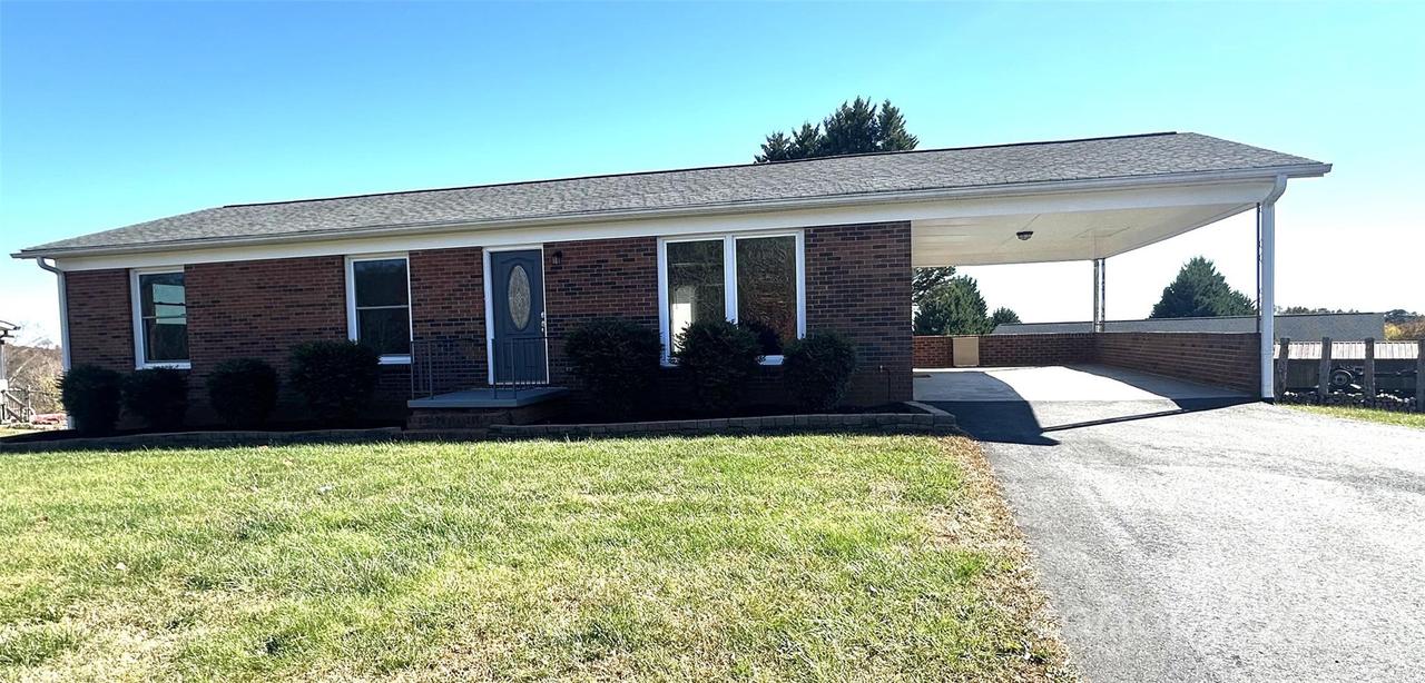 922 Rink Dam Rd., Taylorsville, NC 28681