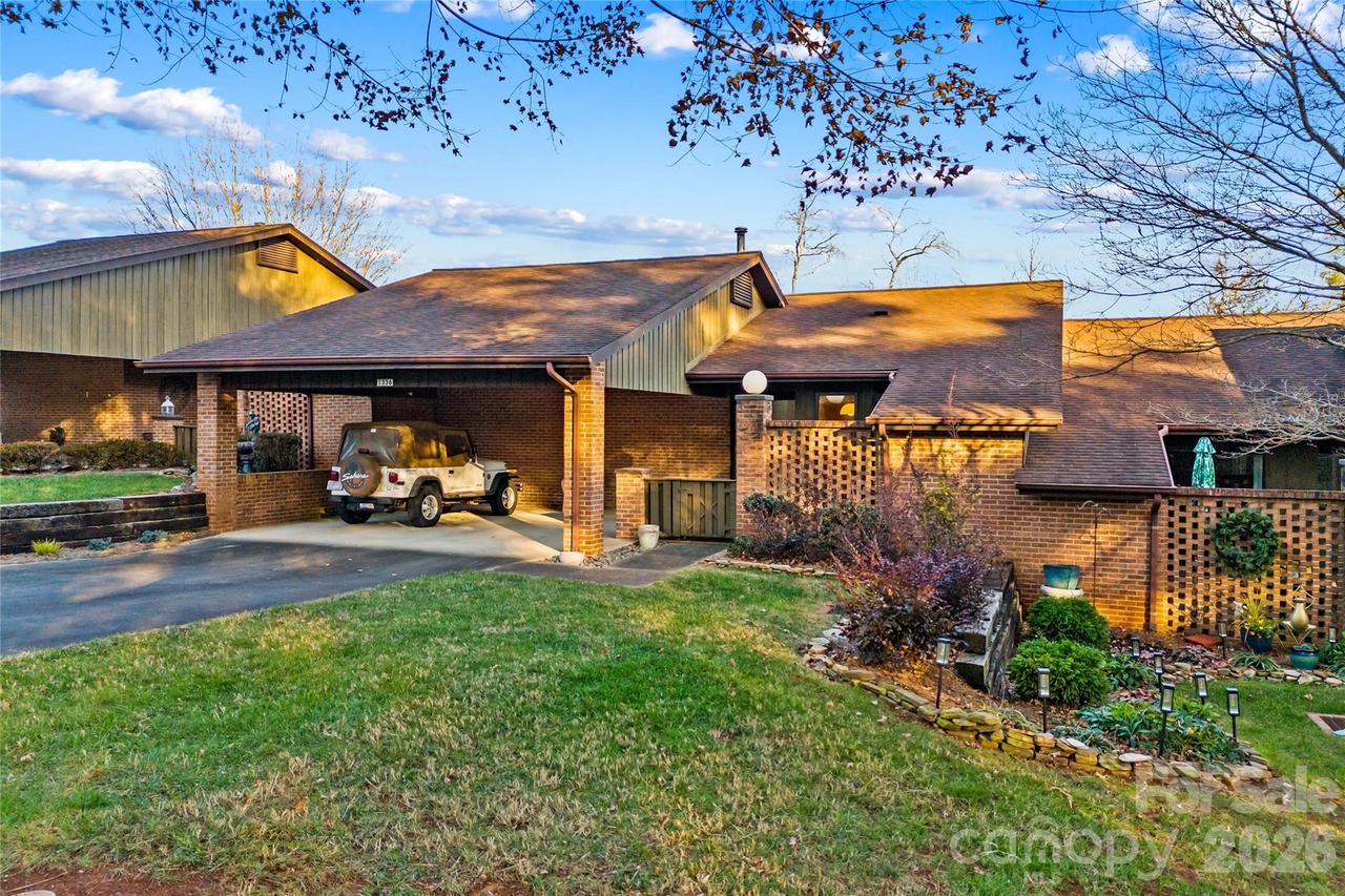 1336 Radio Rd., Statesville, NC 28625