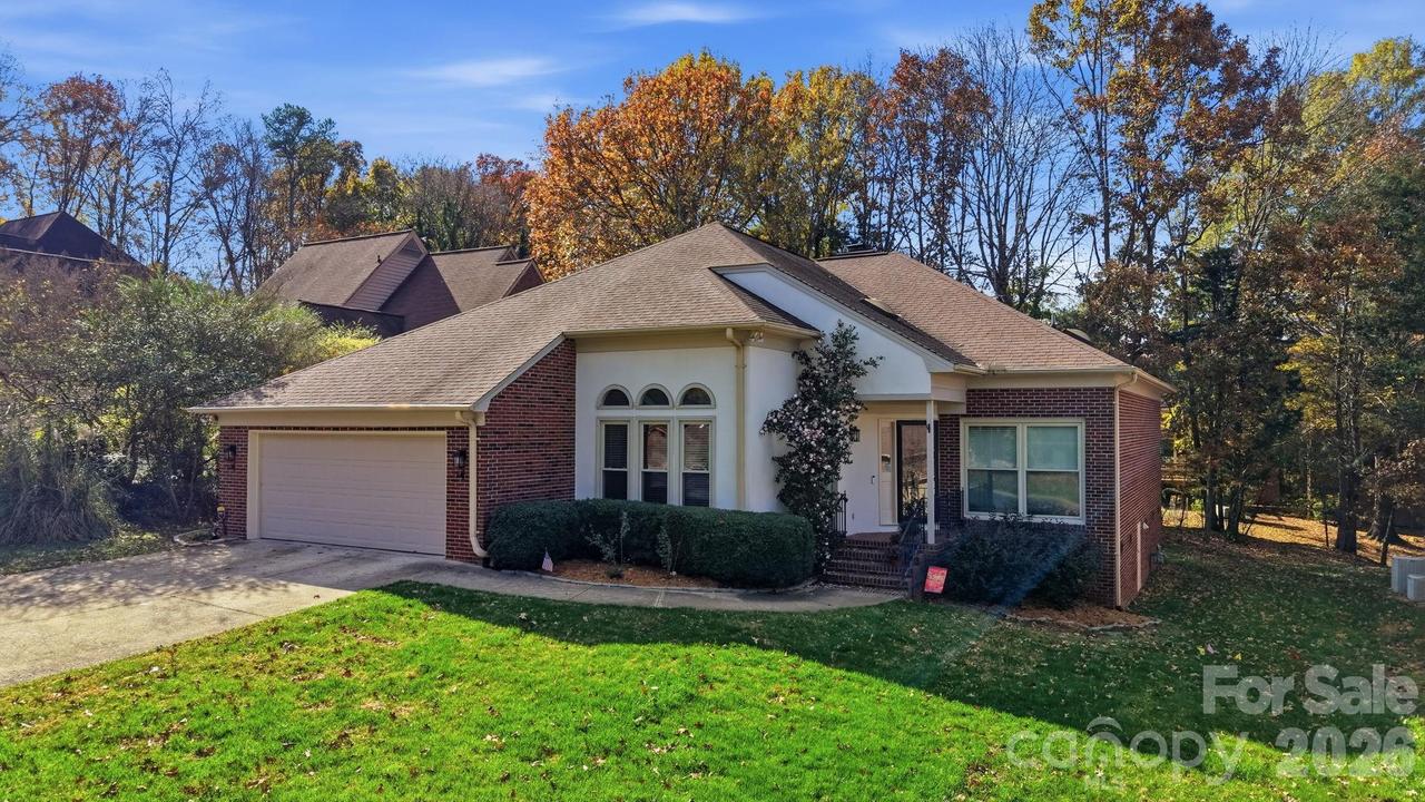 5204 Tedorill Ln., Charlotte, NC 28226