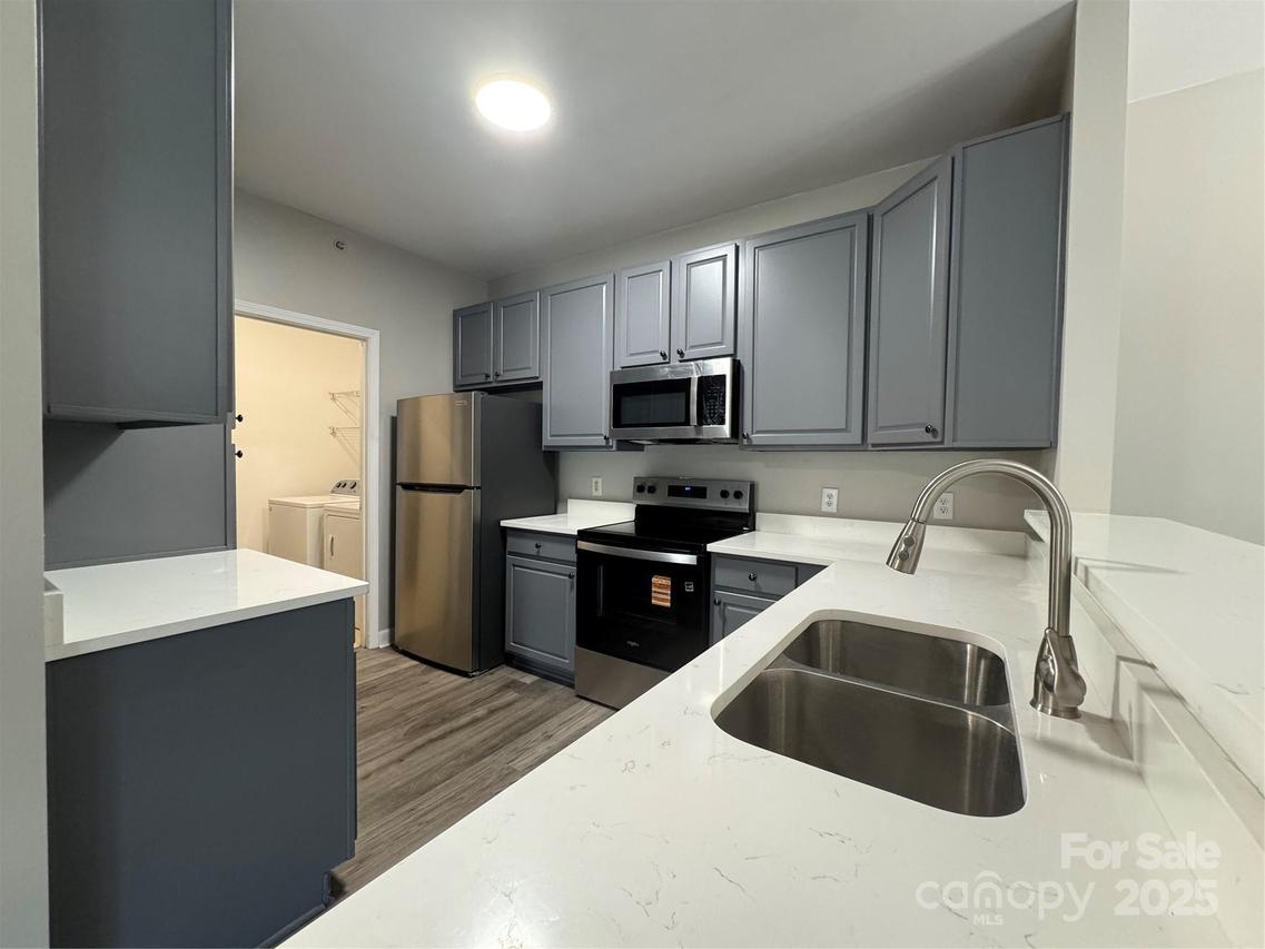 10676 Hill Point Ct., Charlotte, NC 28262