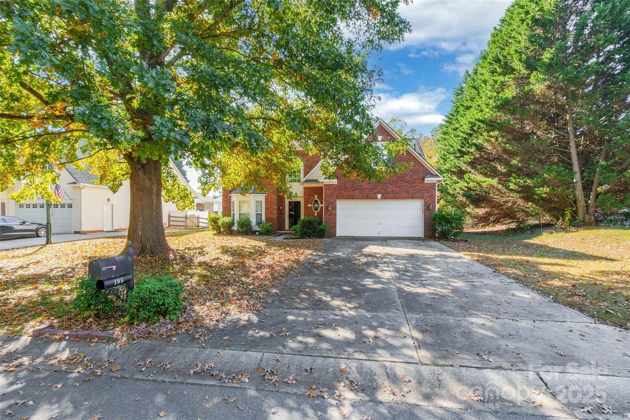 195 Pamlico Ln., Mooresville, NC 28117