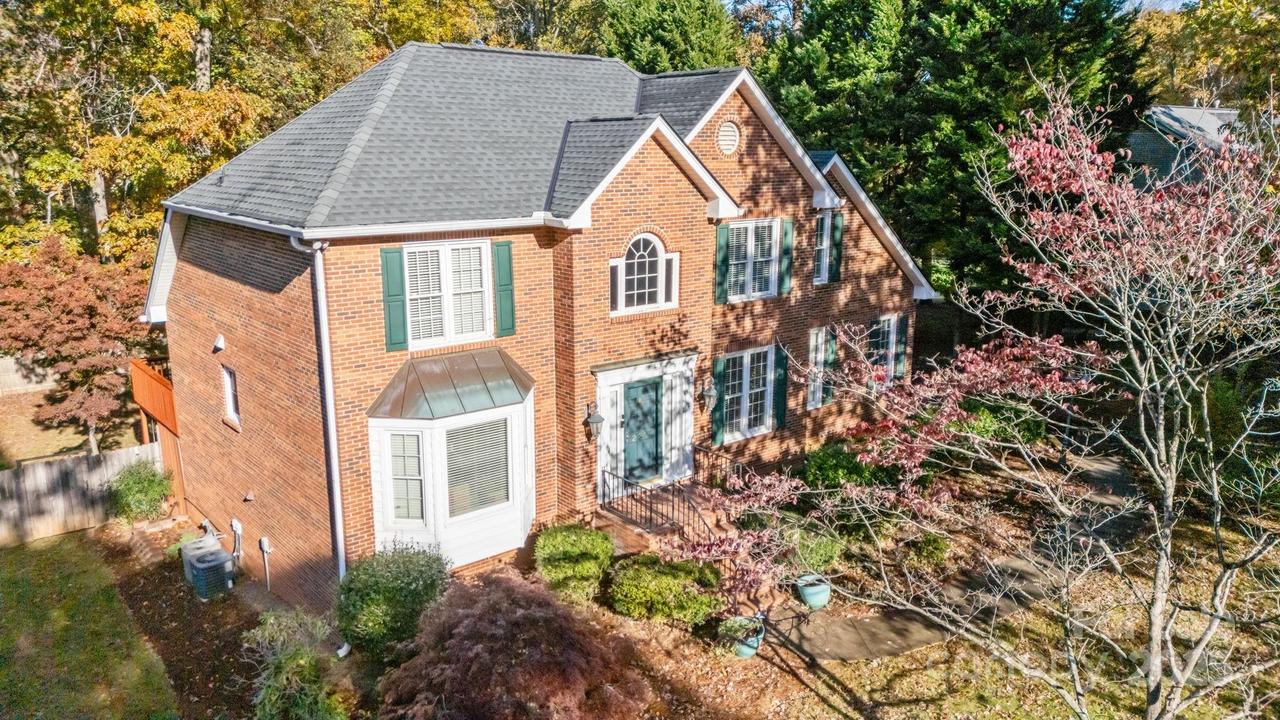 280 Birchridge Dr., Kernersville, NC 27284