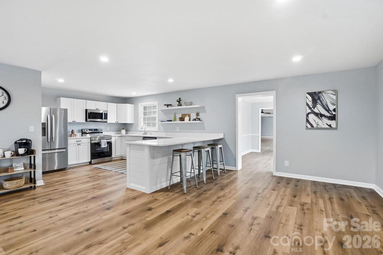 1404 Old Mill Rd., Lincolnton, NC 28092