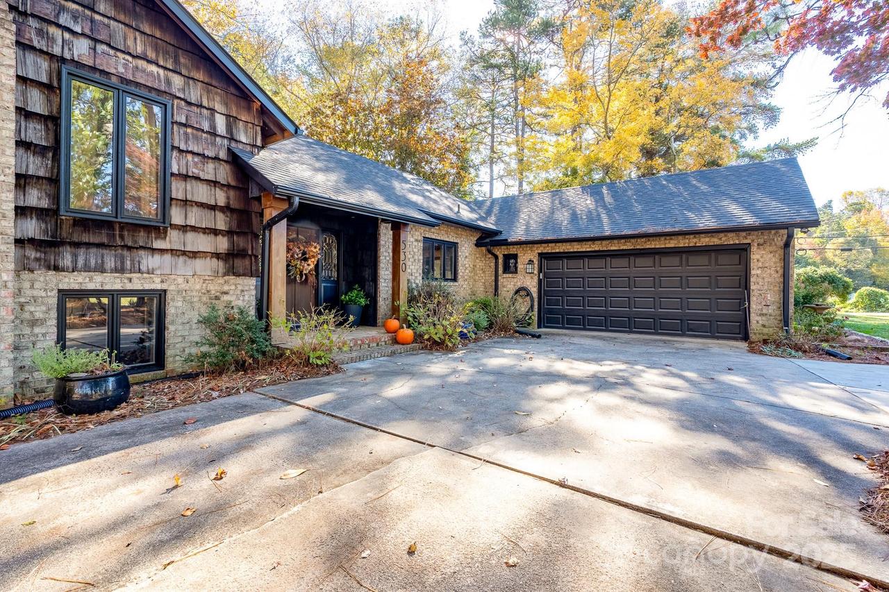 530 Tranquil Lake Dr., China Grove, NC 28023