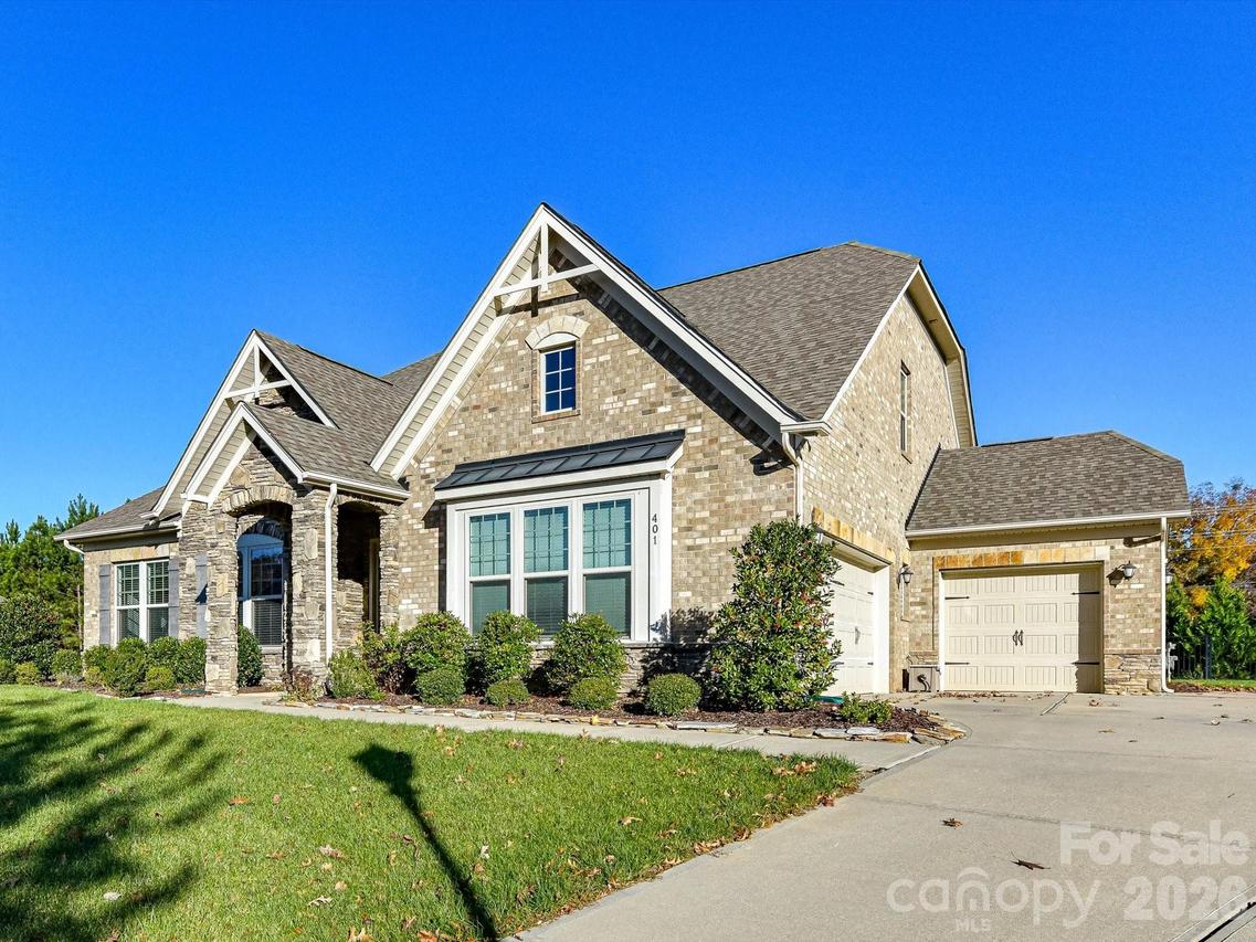 401 Hollyhock Dr., Matthews, NC 28104