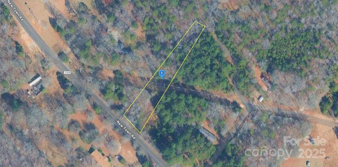 7455 New Town Rd., Waxhaw, NC 28173