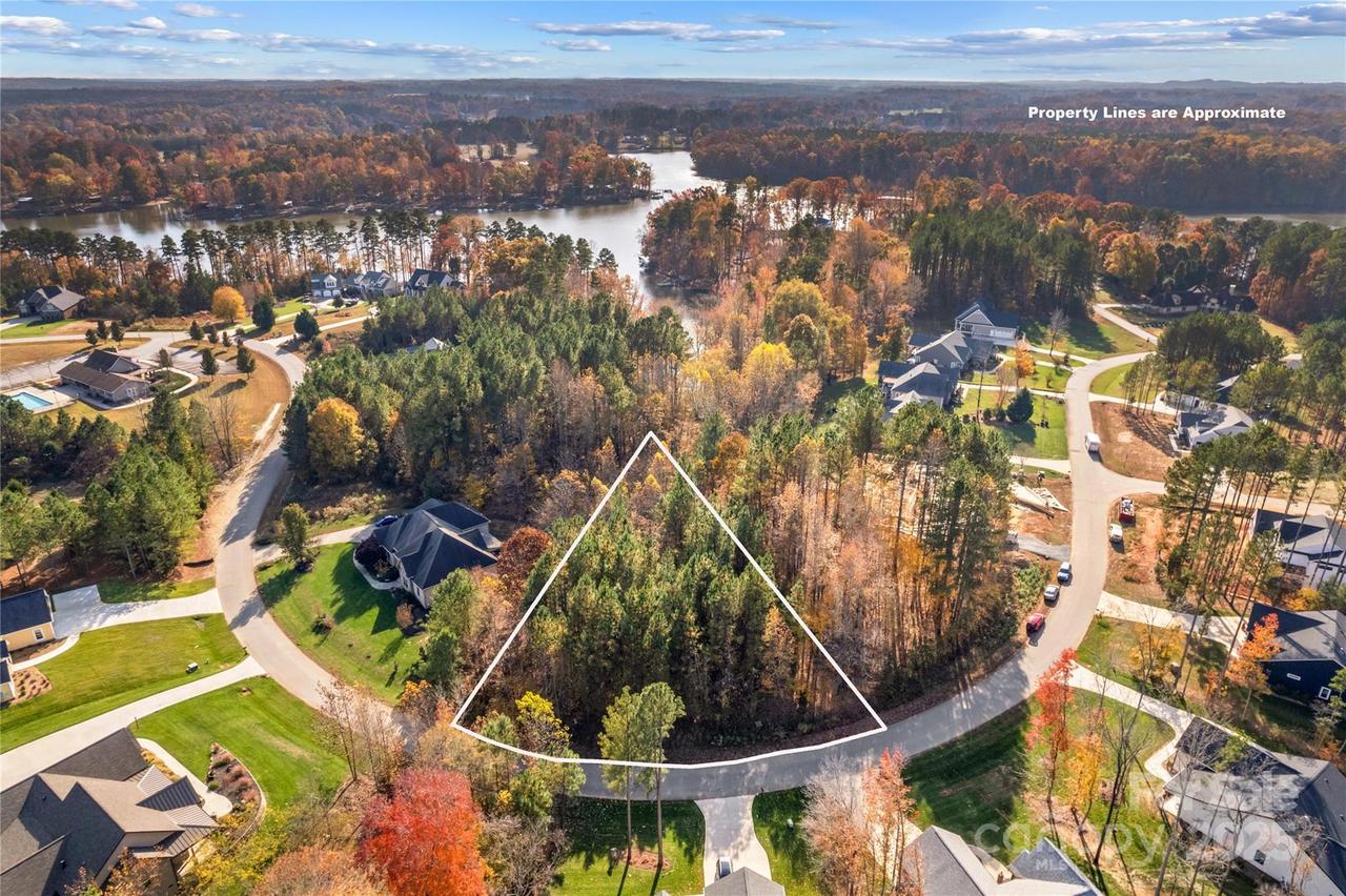 589 Sunset Pointe Dr., Salisbury, NC 28146