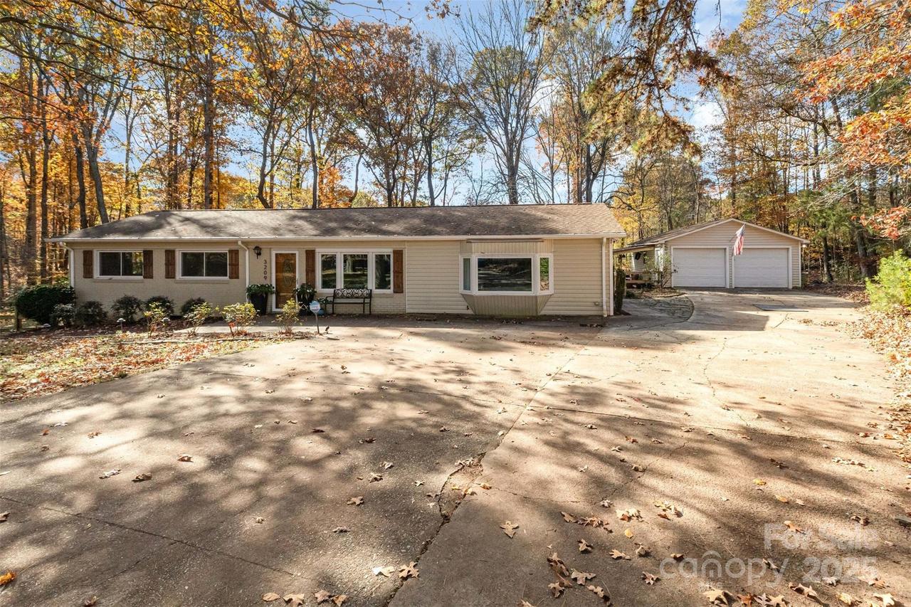 3209 Fincher Rd., Matthews, NC 28104
