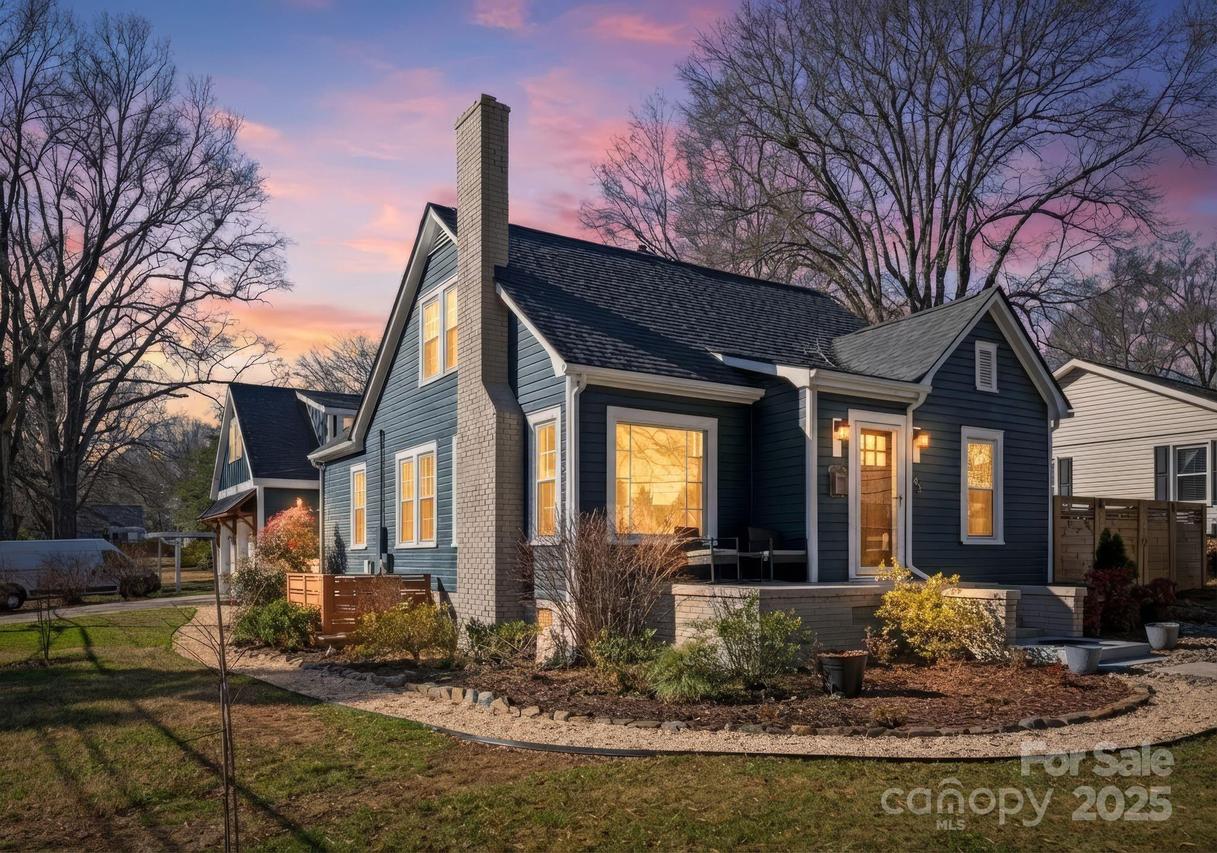 143 E Stewart Ave., Mooresville, NC 28115