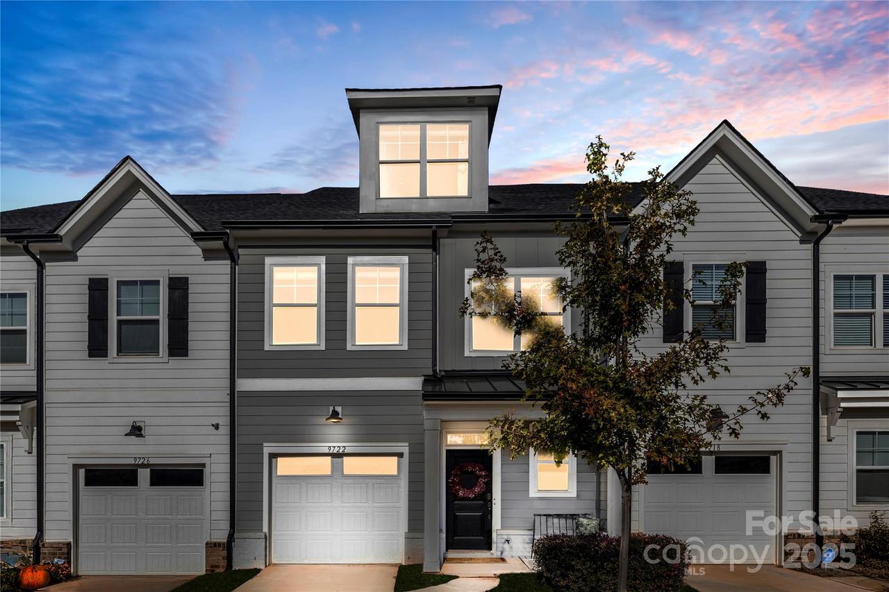 9722 Munsing Dr., Charlotte, NC 28269