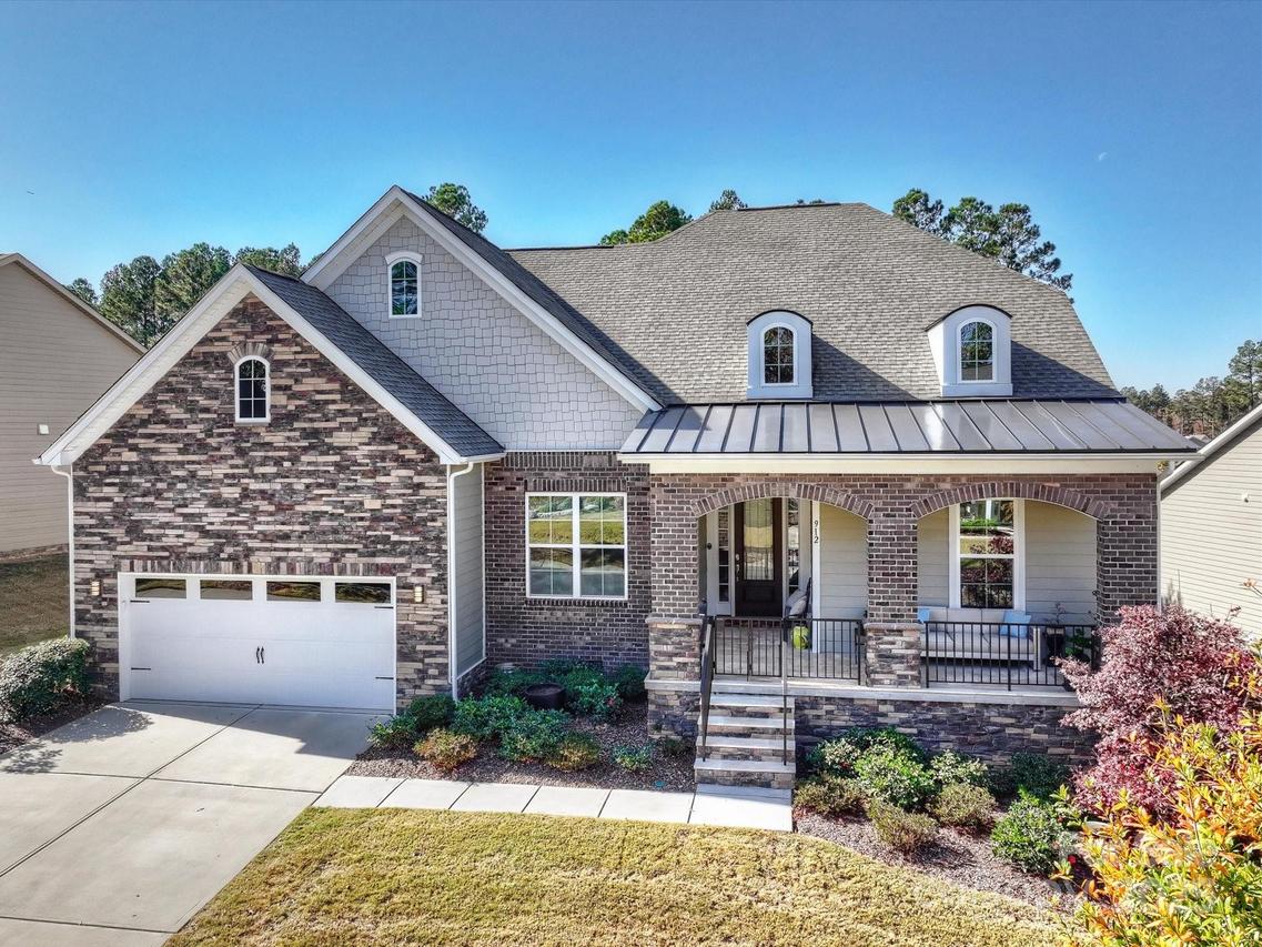 912 Raffaelo View, Mount Holly, NC 28120