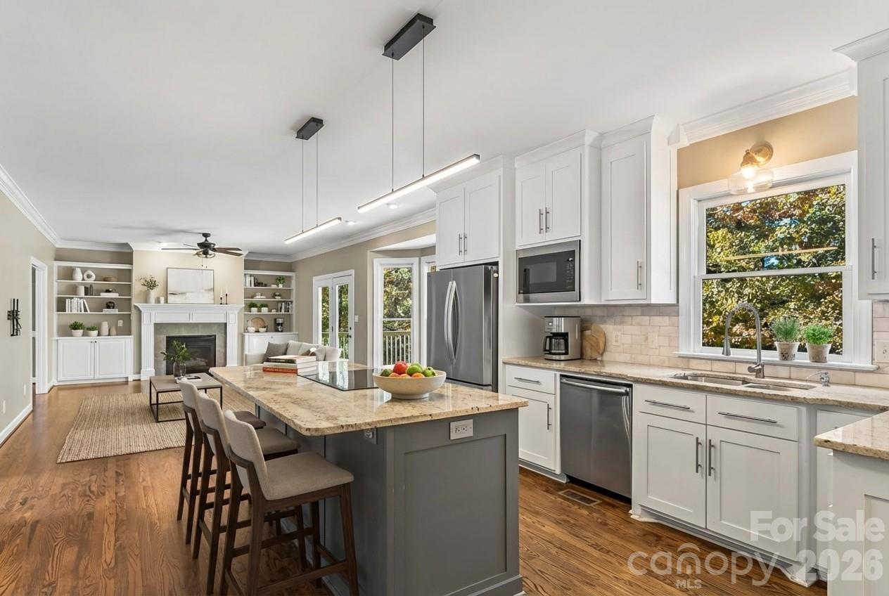 1131 38th Ave., Hickory, NC 28601