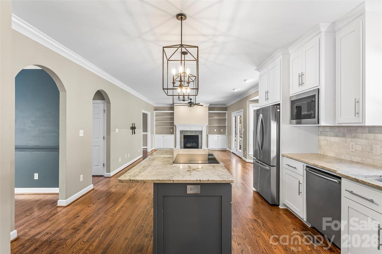 1131 38th Ave., Hickory, NC 28601