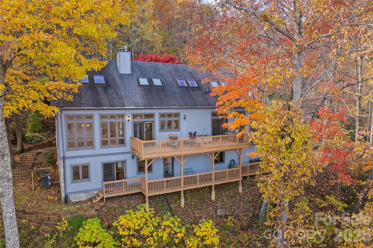 33 Great Aspen Way, Black Mountain, NC 28711